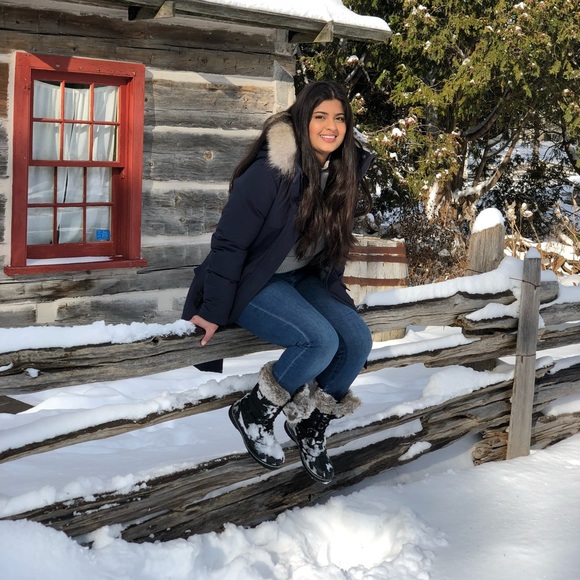 Quartz Co. Winter Jacket - Picture 3 of 7